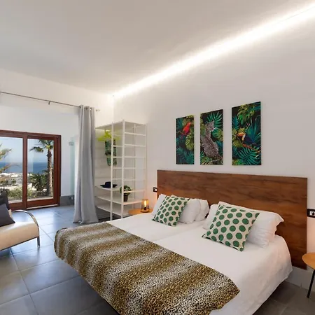 Villa Rodea Cinco By *