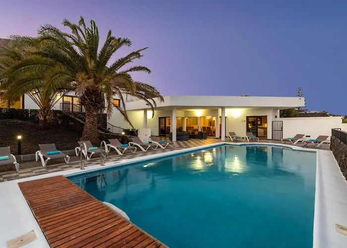 فيلة Rodea Cinco By