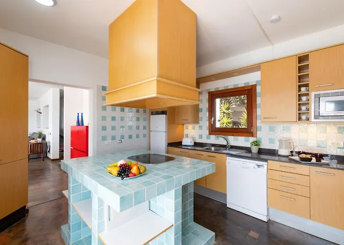 فيلة Rodea Cinco By